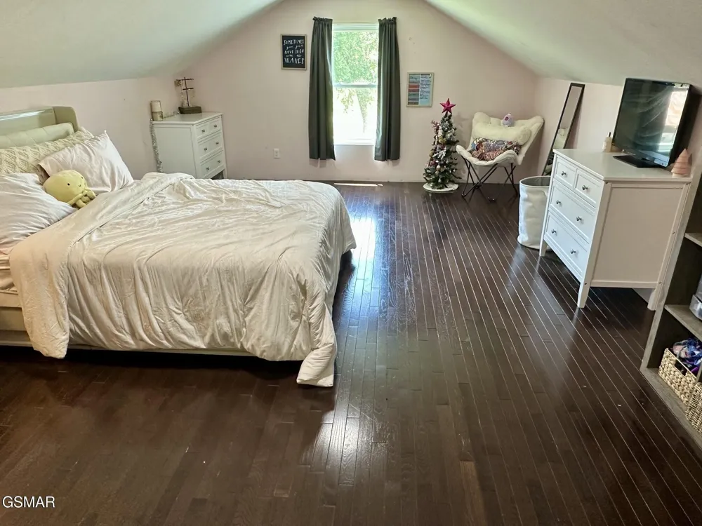 506 Wier Farm Way Pigeon Forge, TN 37863