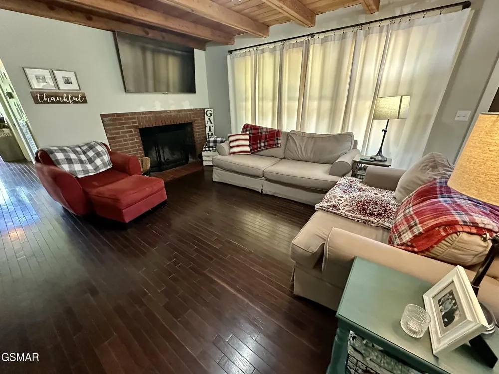506 Wier Farm Way Pigeon Forge, TN 37863
