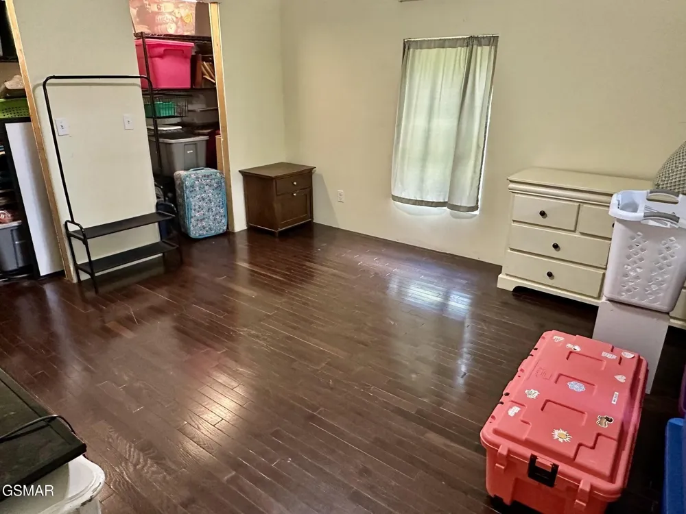 506 Wier Farm Way Pigeon Forge, TN 37863