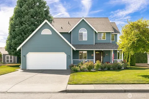 913 Pine Court