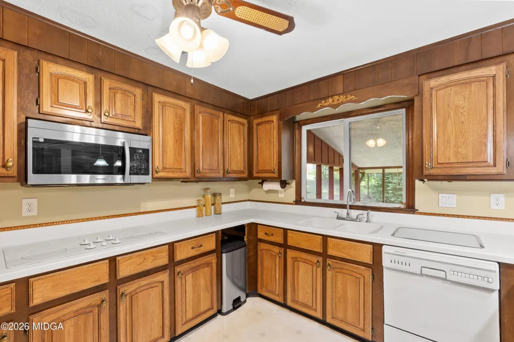 509 Woodhaven Road Centerville, GA 31028