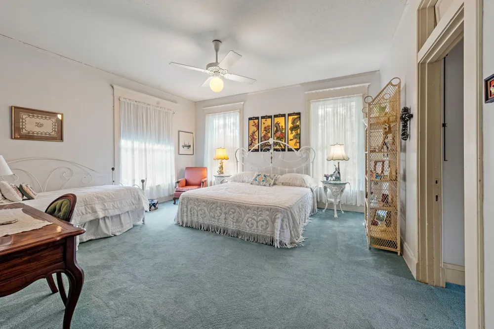 501 Mccarty Avenue Eagle Lake, TX 77434