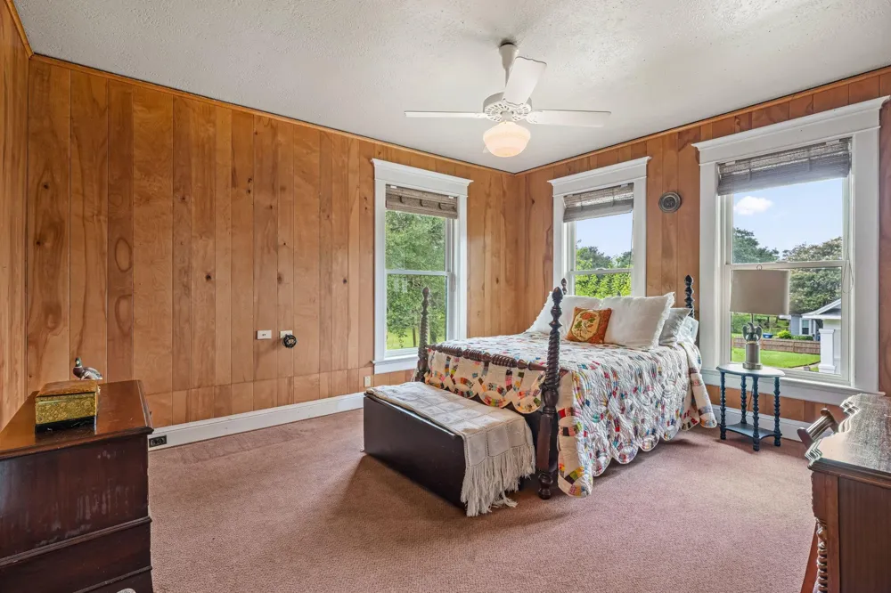 501 Mccarty Avenue Eagle Lake, TX 77434