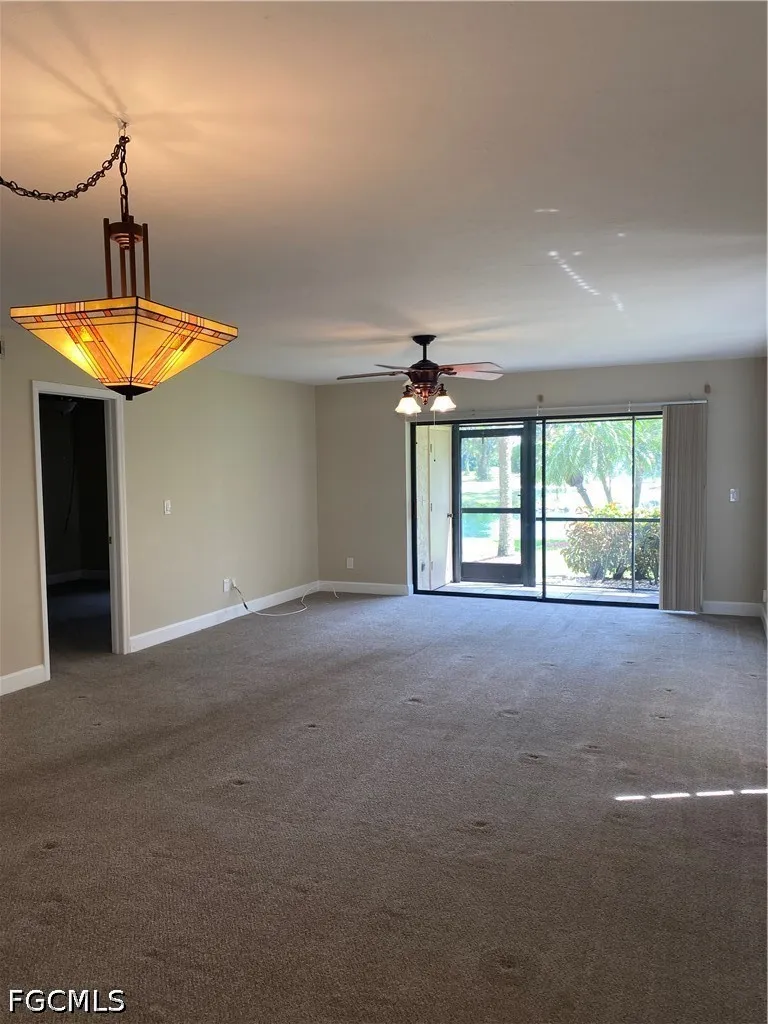 Transit Court #106 North Fort Myers, FL 33917