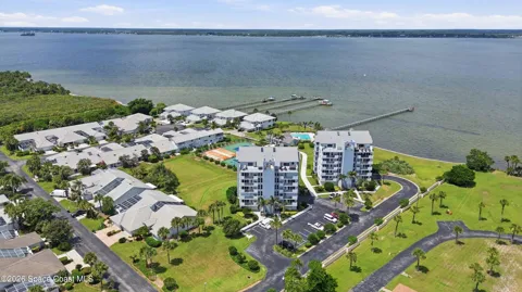 215 Ballyshannon Street #C401