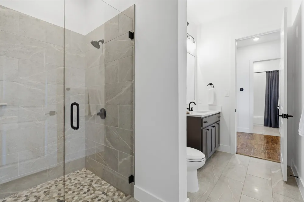 7736 Laura Lake Lane Fort Worth, TX 76126