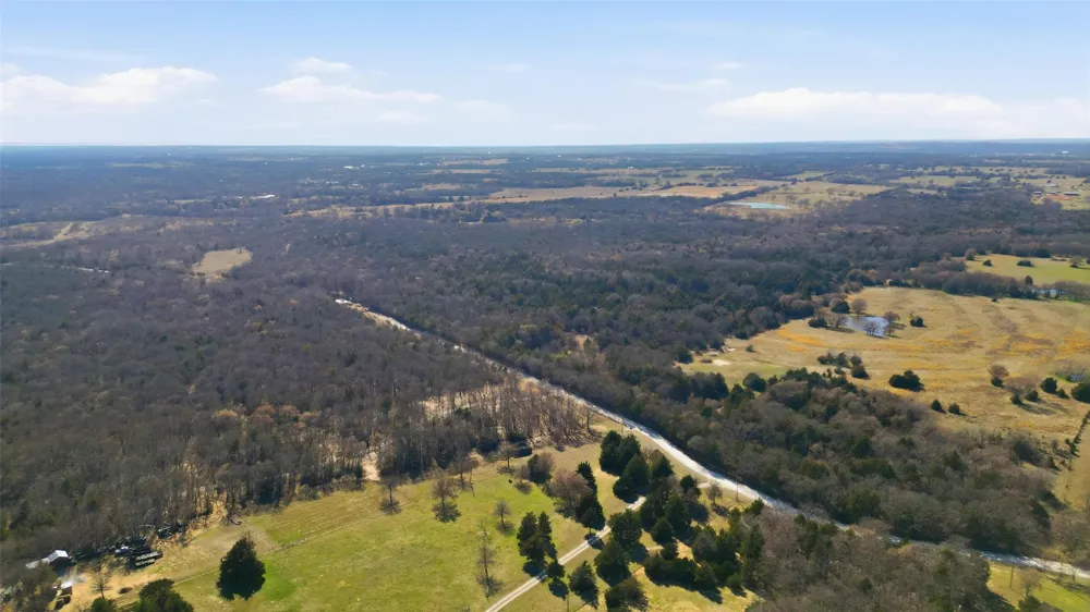 1619 County Road 156 Whitesboro, TX 76273
