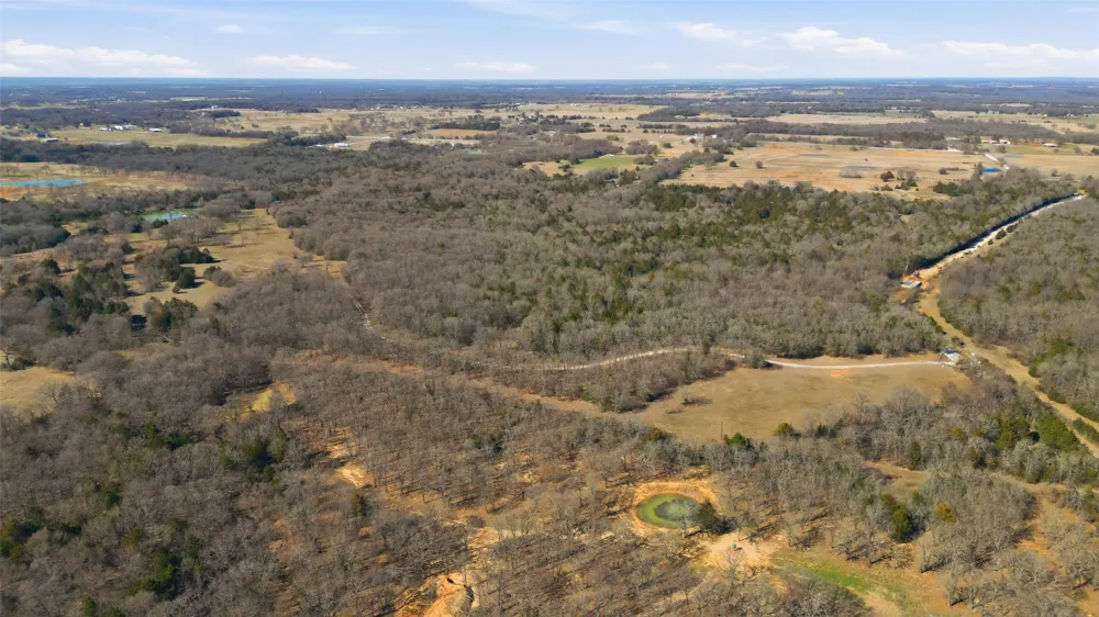 1619 County Road 156 Whitesboro, TX 76273