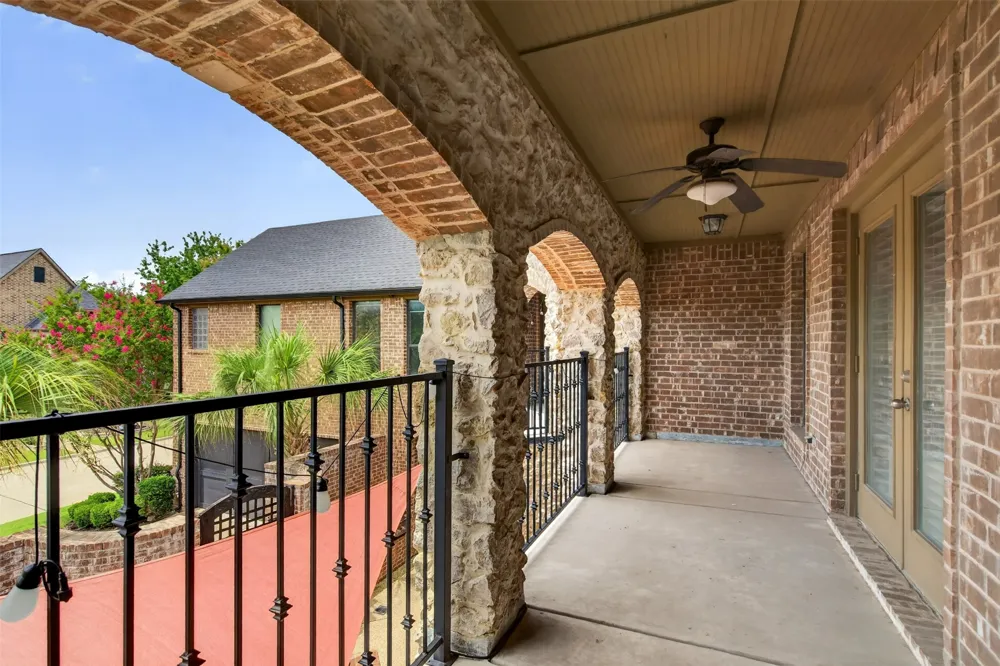 3801 Park Manor Court Arlington, TX 76017