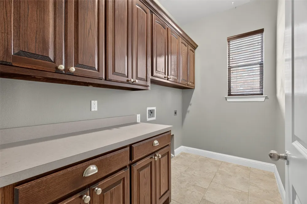 3801 Park Manor Court Arlington, TX 76017
