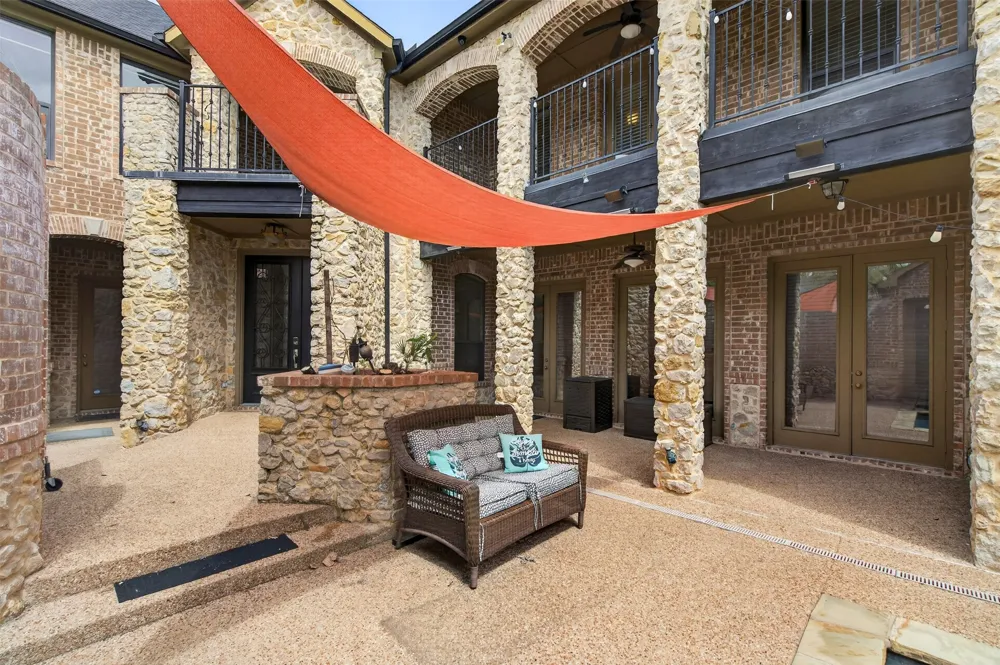 3801 Park Manor Court Arlington, TX 76017