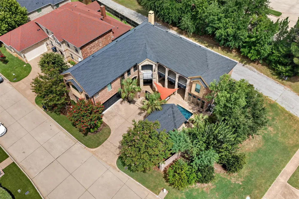 3801 Park Manor Court Arlington, TX 76017