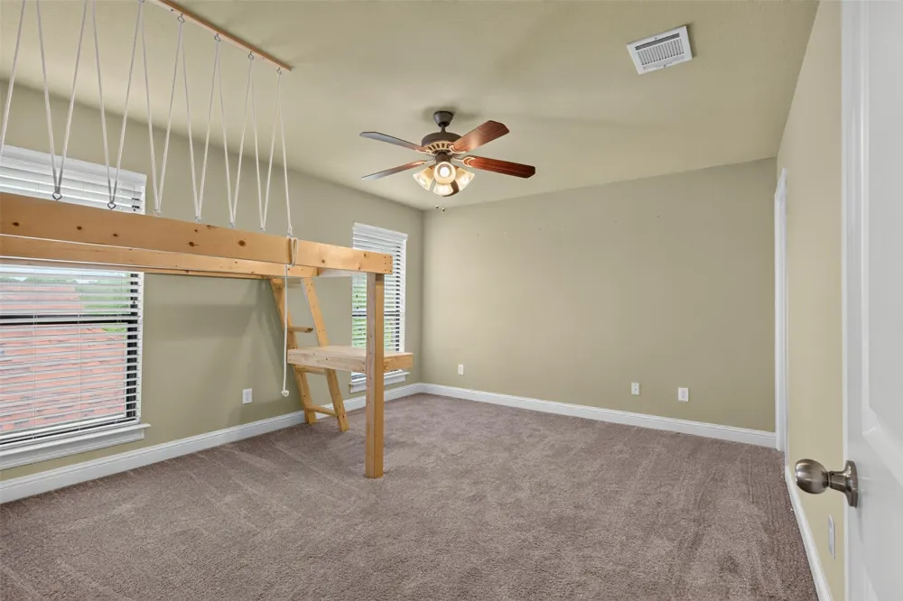 3801 Park Manor Court Arlington, TX 76017