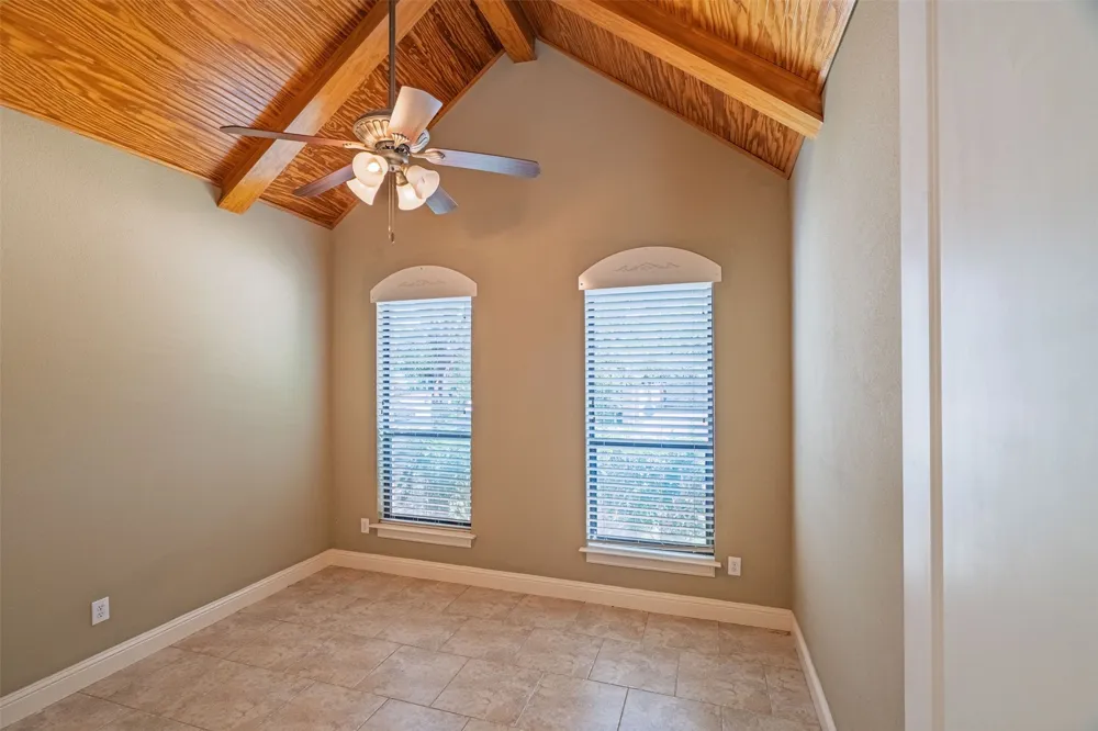 3801 Park Manor Court Arlington, TX 76017