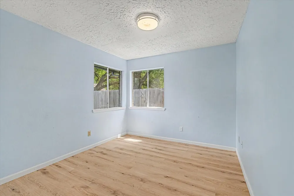 14218 Whitecross Drive Houston, TX 77083