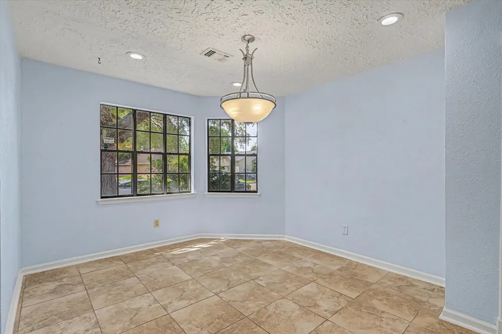 14218 Whitecross Drive Houston, TX 77083