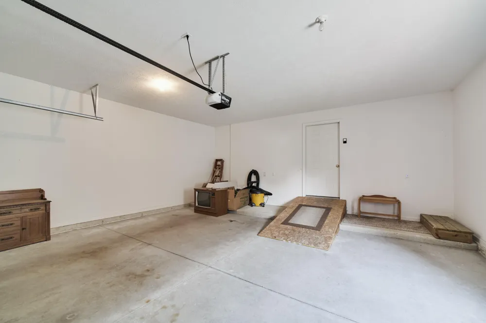 1969 Pine Ridge Drive Manistee, MI 49660