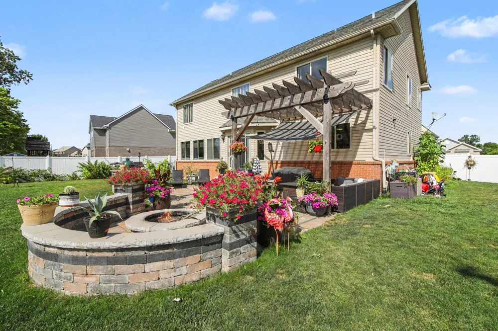 8344 Jack Pine Circle Ypsilanti, MI 48197
