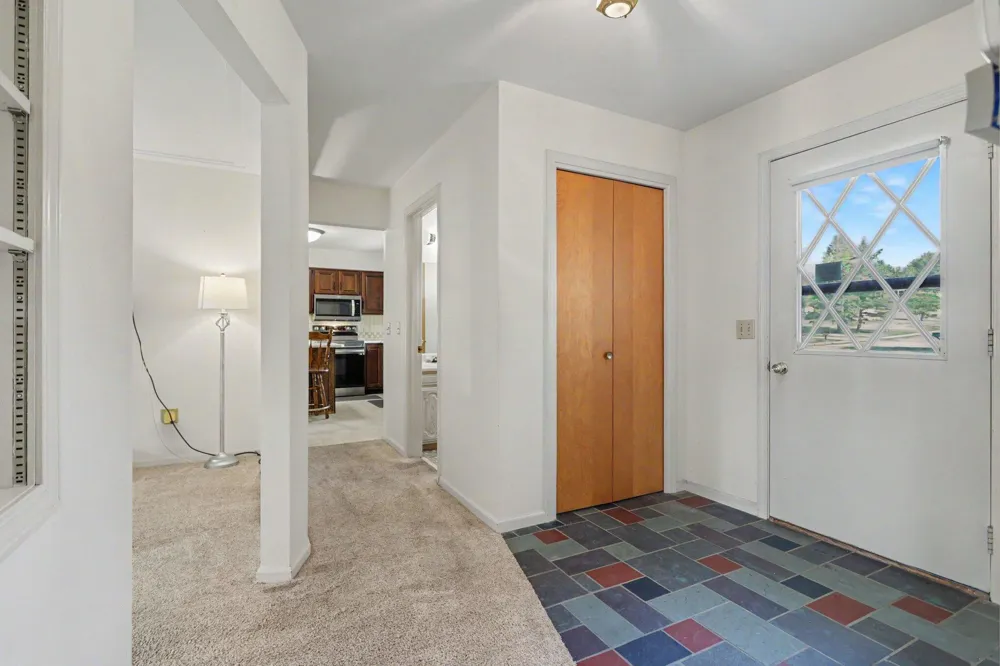 6480 Ormada Drive Kalamazoo, MI 49048