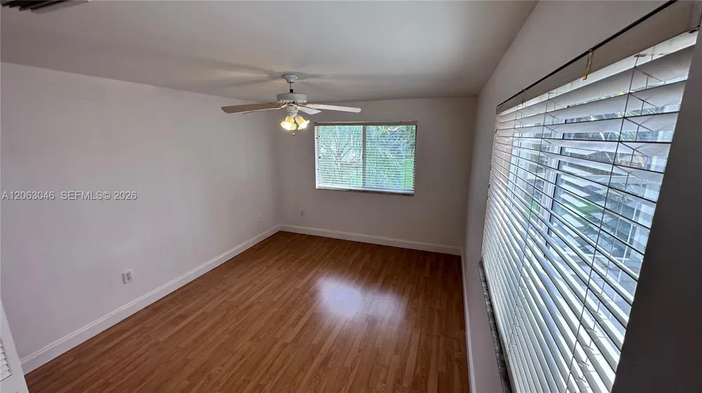 9781 NW 45 Ln Doral, FL 33178