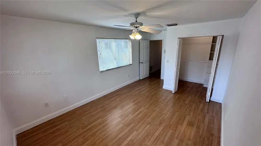 9781 NW 45 Ln Doral, FL 33178