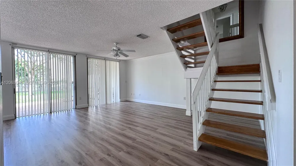 9781 NW 45 Ln Doral, FL 33178