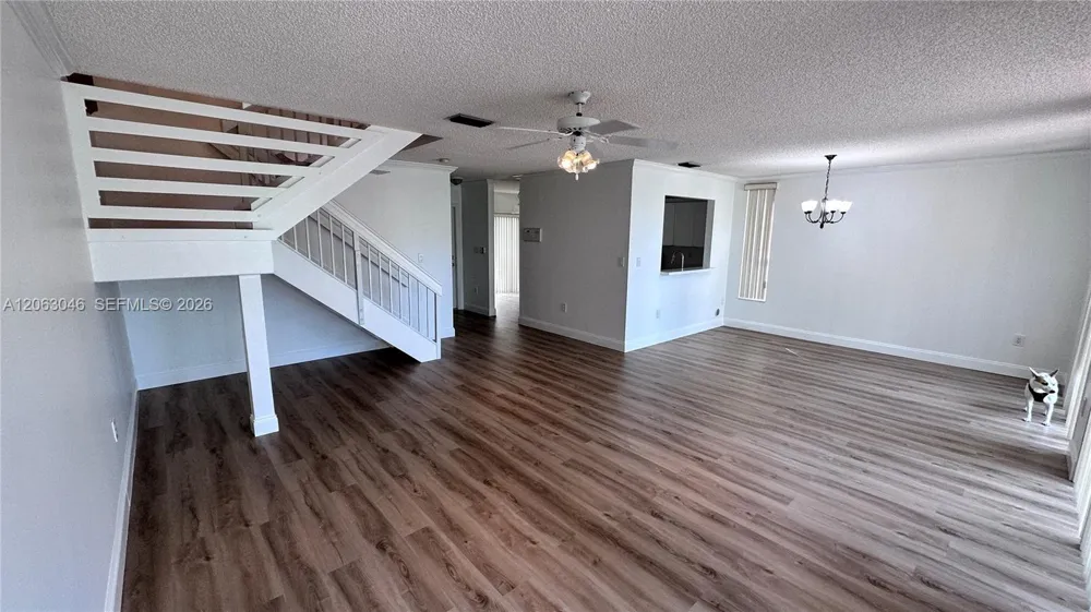 9781 NW 45 Ln Doral, FL 33178