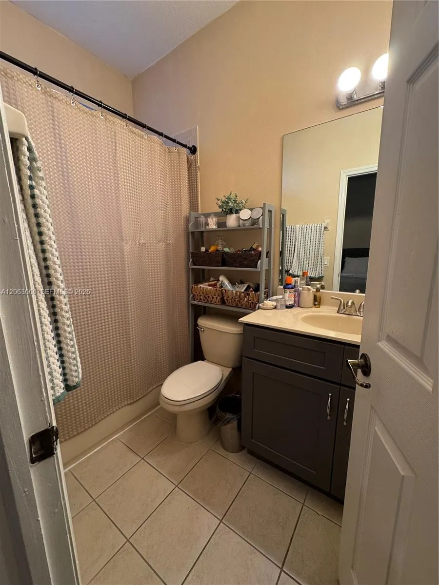 4917 SW 140th Ter #9 Miramar, FL 33027