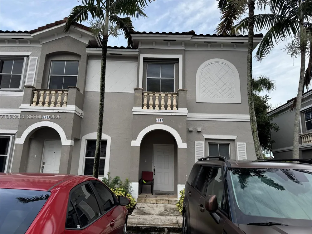 4917 SW 140th Ter #9 Miramar, FL 33027