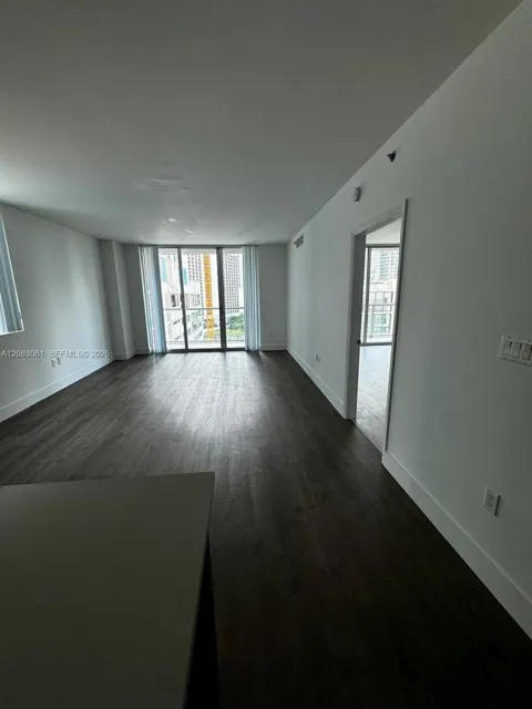 500 Brickell Ave #1207
