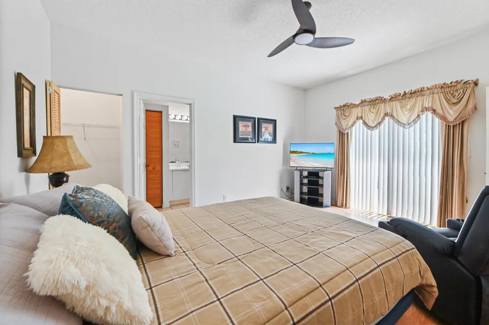 1308 Fishers Place 