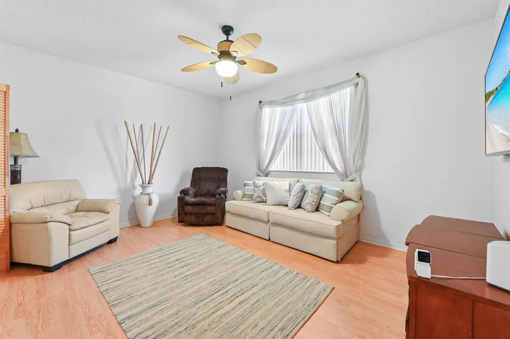 1308 Fishers Place 