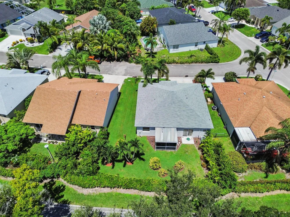 1308 Fishers Place 