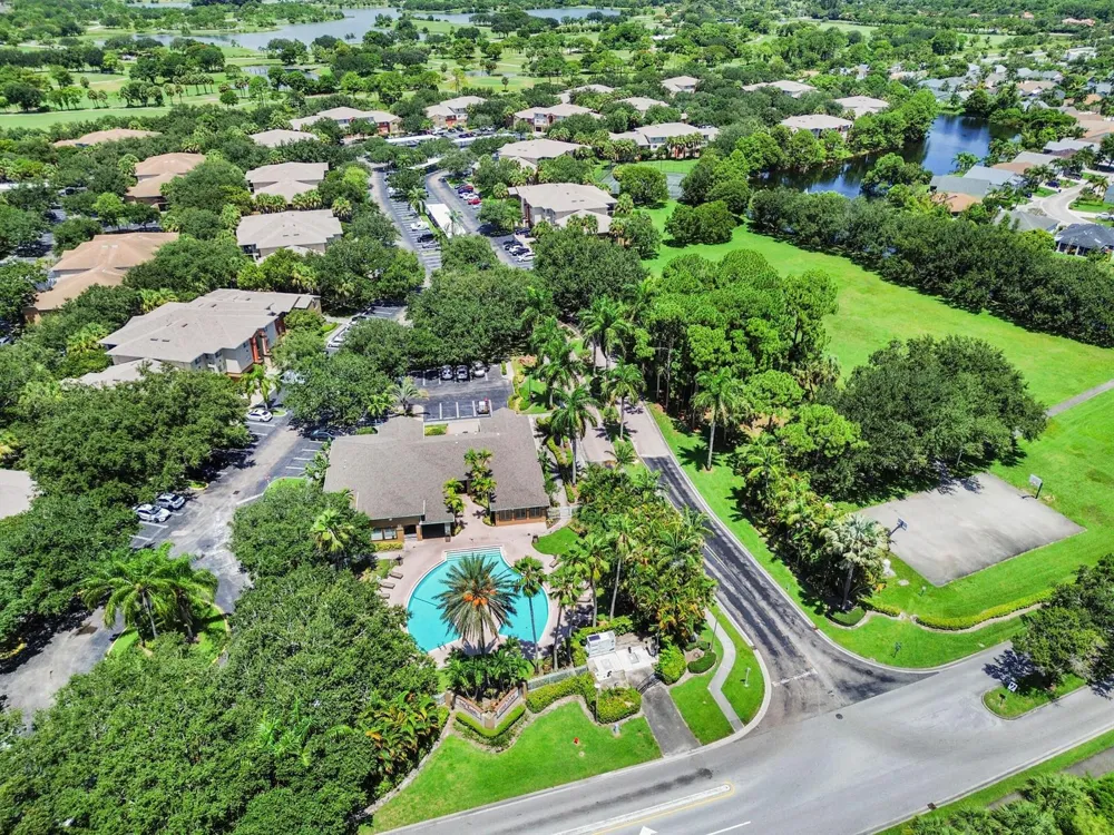 1308 Fishers Place 