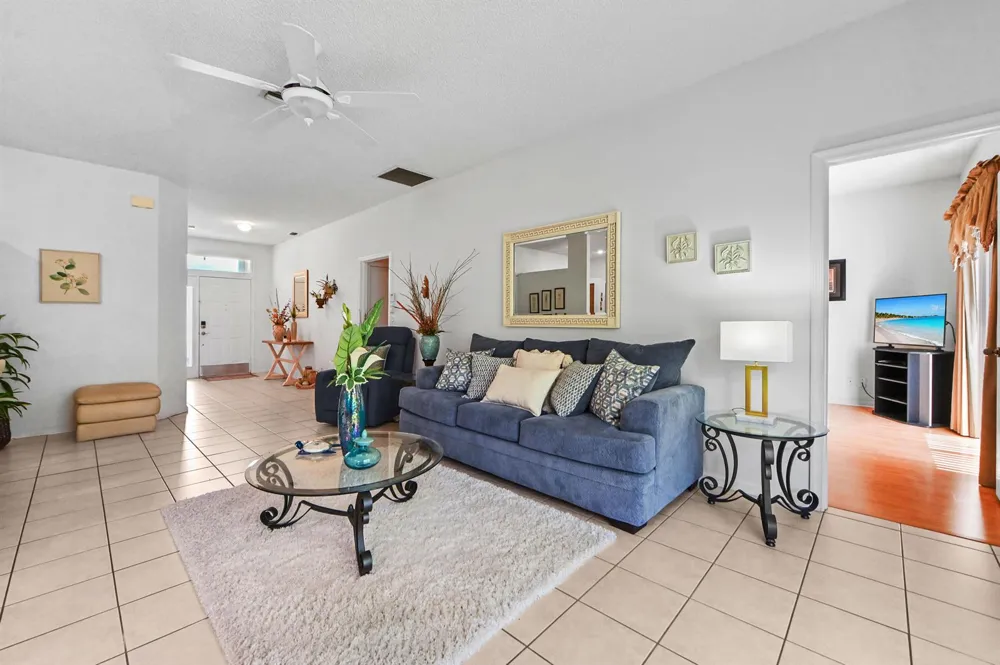 1308 Fishers Place 
