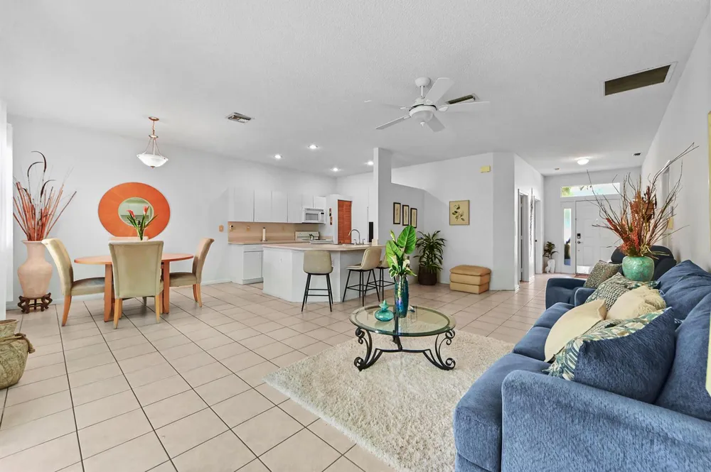 1308 Fishers Place 