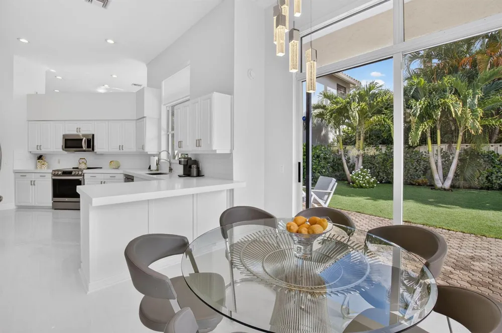 6356 NW 25th Way Boca Raton, FL 33496