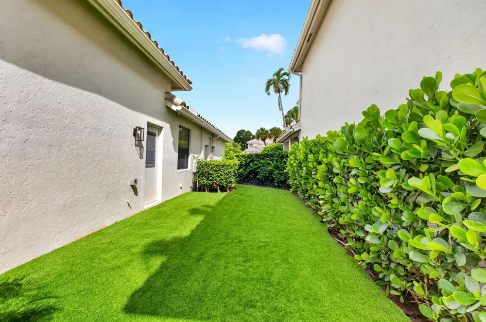 6356 NW 25th Way Boca Raton, FL 33496