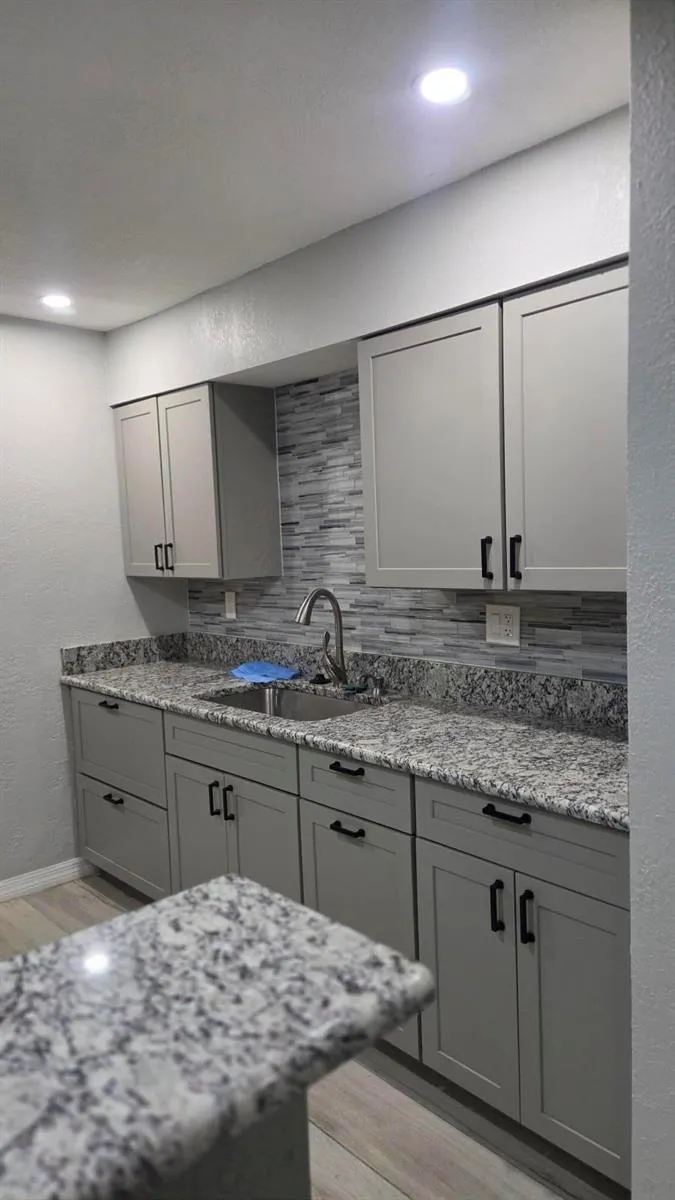 6034 INDRIO ROAD #5 Fort Pierce, FL 34951