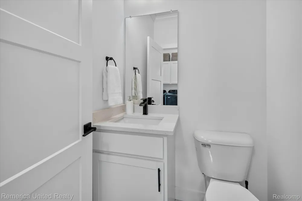 5024 Chatsworth Street Dundee Village, MI 48131