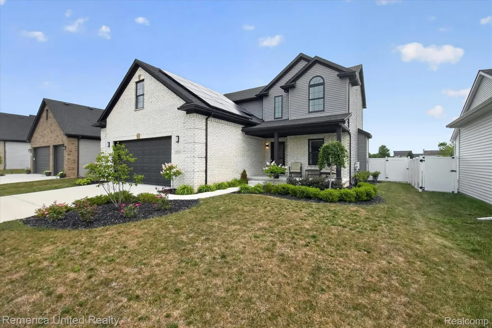 5024 Chatsworth Street Dundee Village, MI 48131