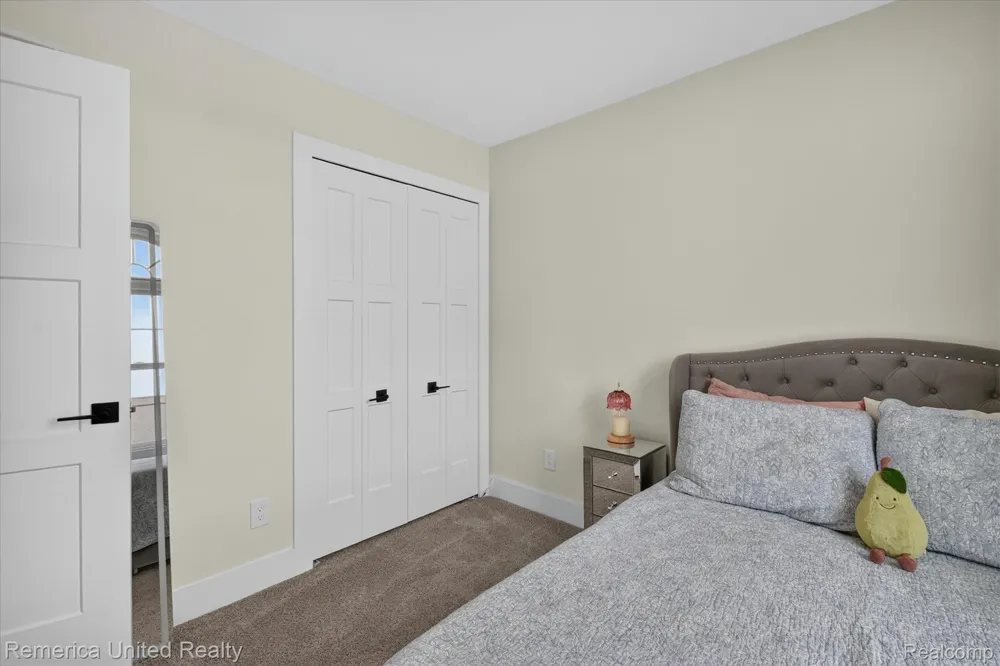 5024 Chatsworth Street Dundee Village, MI 48131