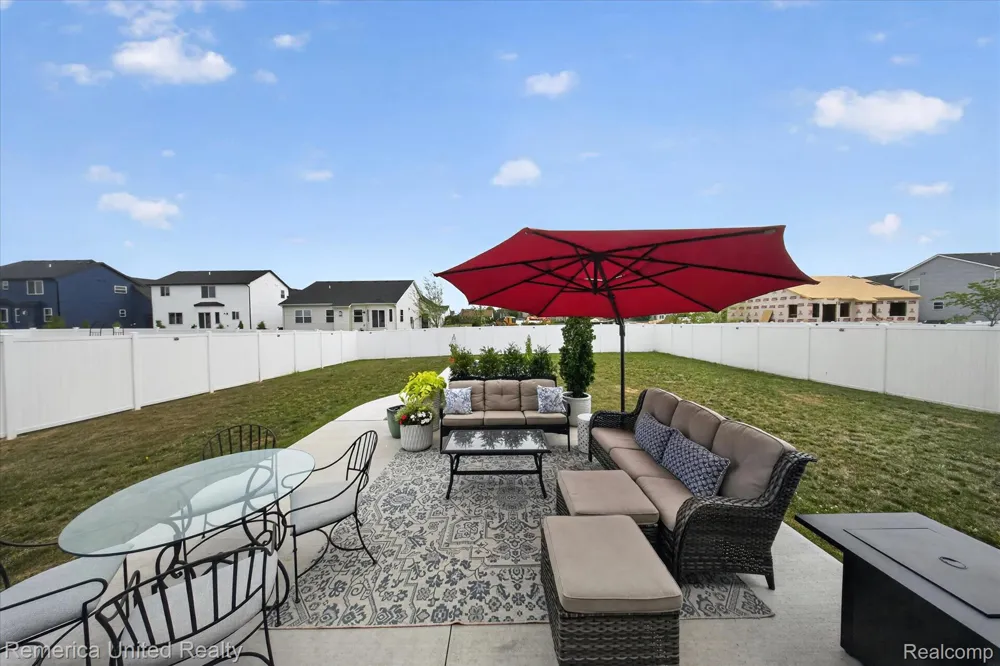 5024 Chatsworth Street Dundee Village, MI 48131
