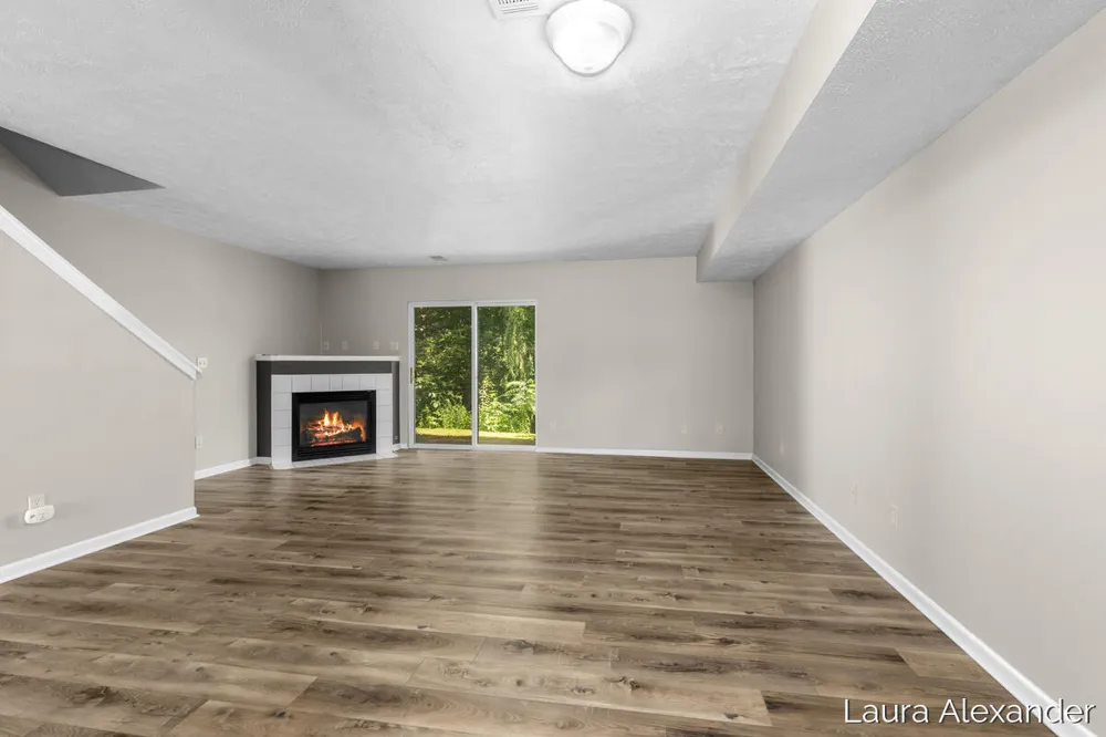 7034 S Cannon Place Drive NE #29 Cannon Township, MI 49341