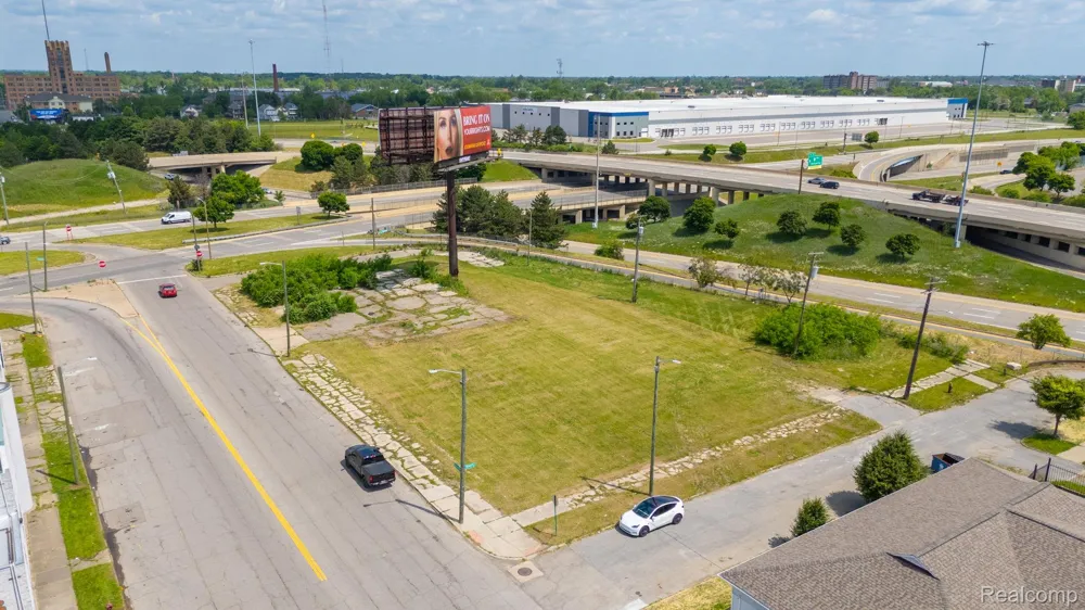 13300 Woodrow Wilson Street Detroit City, MI 48238