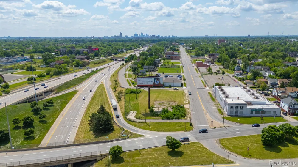 13300 Woodrow Wilson Street Detroit City, MI 48238