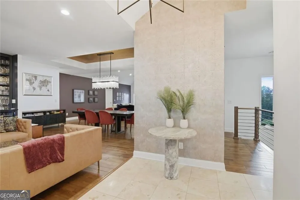 5384 Harris CIR Dunwoody, GA 30338