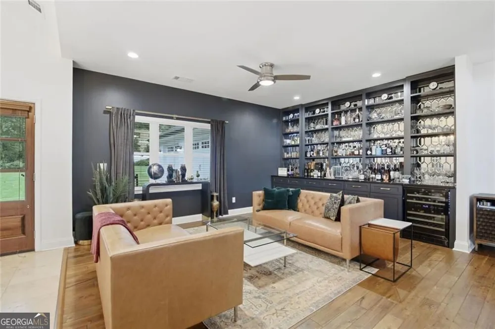 5384 Harris CIR Dunwoody, GA 30338