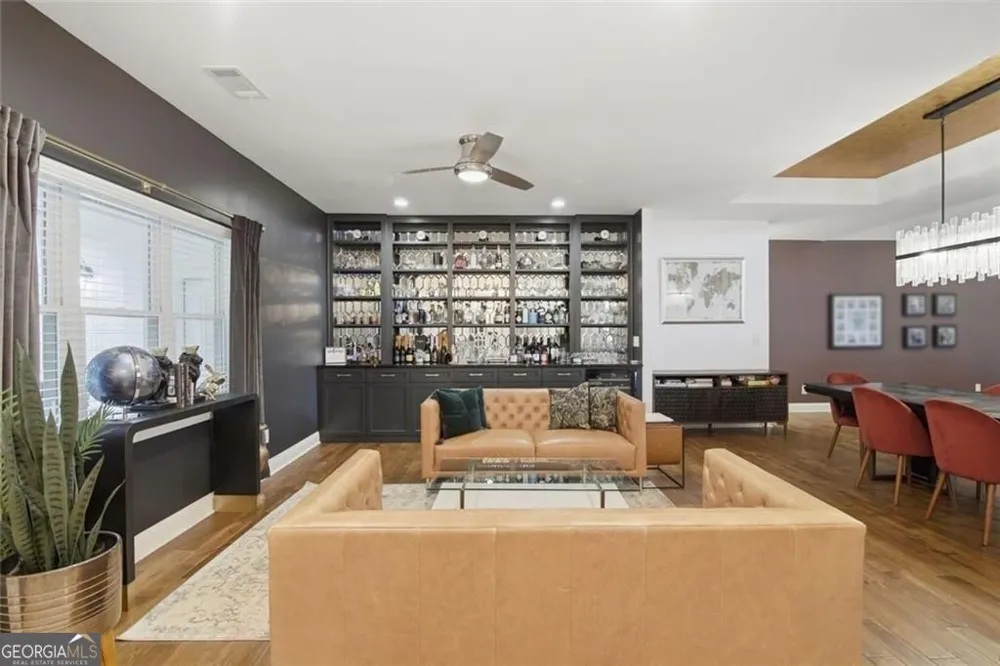 5384 Harris CIR Dunwoody, GA 30338