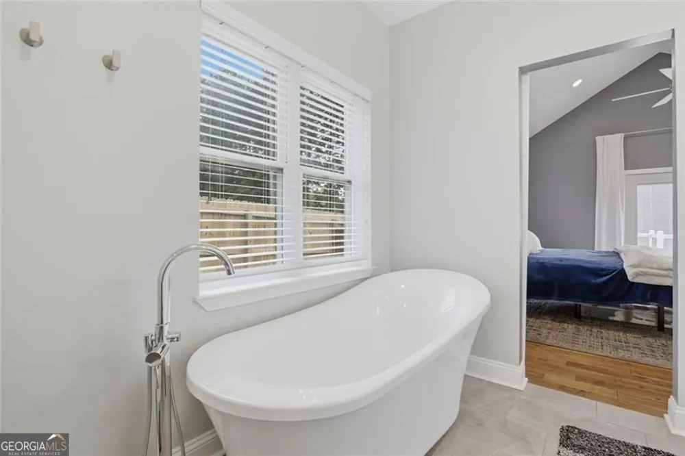 5384 Harris CIR Dunwoody, GA 30338